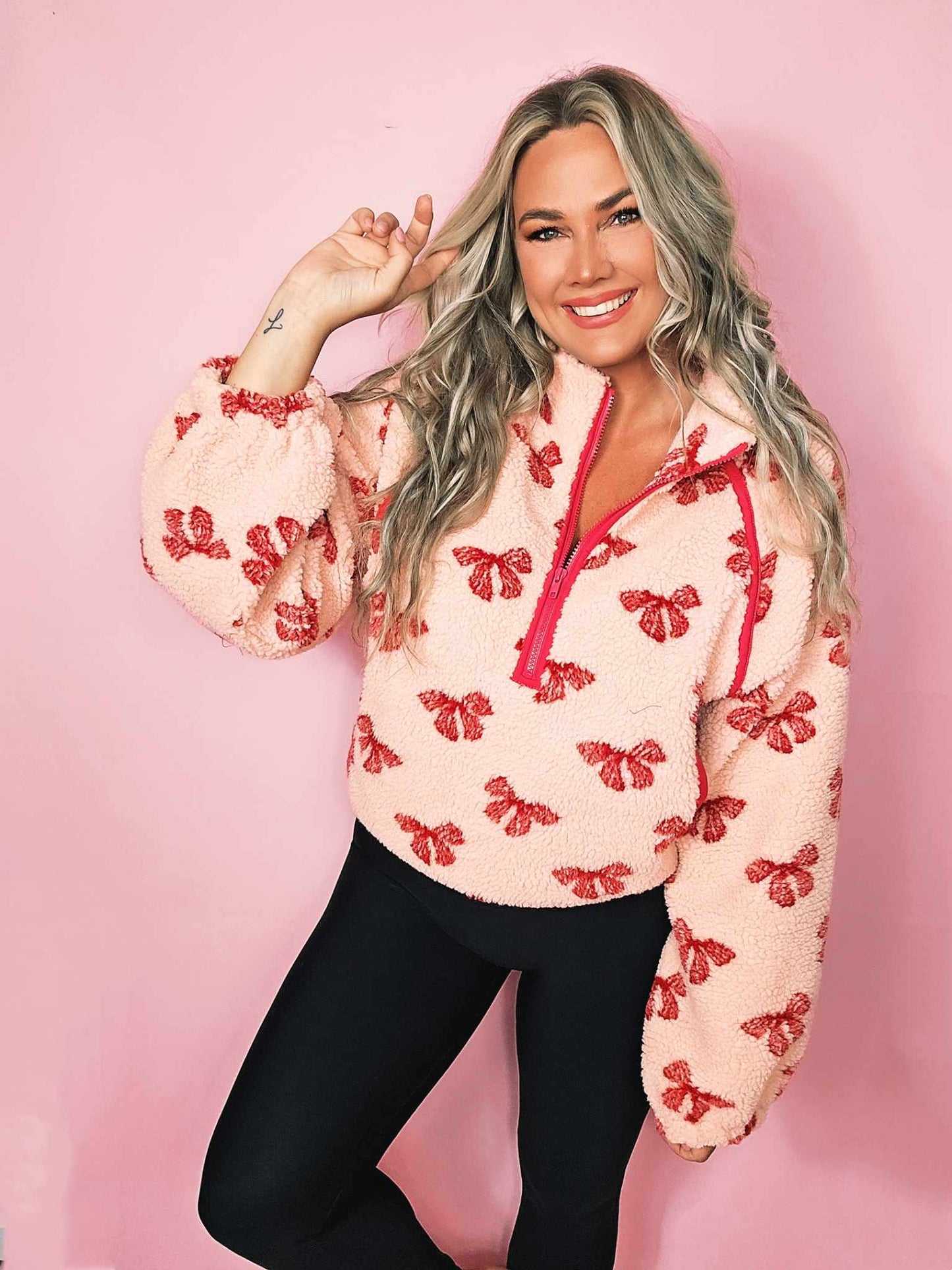 Bow Babe Pullover